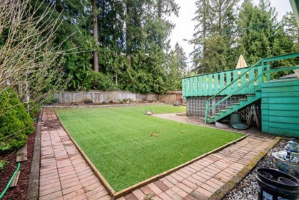 Garden / Landscaping Photo of 1710 Western Drive, Port Coquitlam, BC