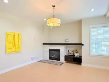 Breakfast Nook Photo of 21 15988 32 Avenue, Surrey, BC