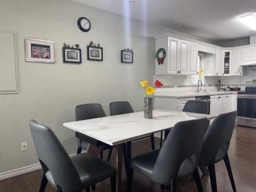 5142 Manor Street, Burnaby, BC, Burnaby — Half Duplex for sale