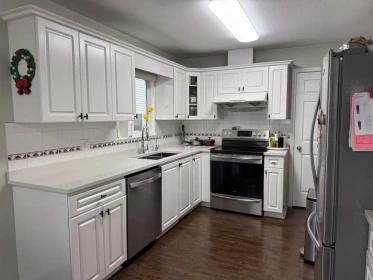 5142 Manor Street, Burnaby, BC, Burnaby — Half Duplex for sale