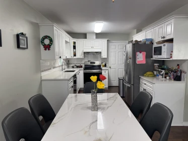5142 Manor Street, Burnaby, BC, Burnaby — Half Duplex for sale