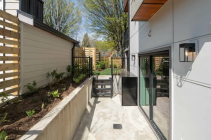 Mudroom Photo of 4832 Duchess Street, Vancouver, BC