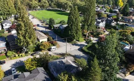 2405 Lloyd Avenue, North Vancouver, BC, North Vancouver — Single Family Residence for sale