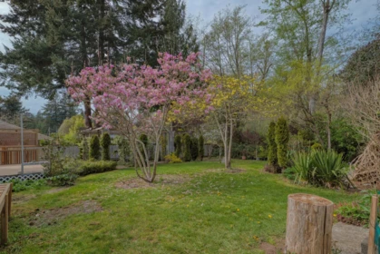 Primary Bedroom Photo of 1534 Cypress Way, Gibsons, BC