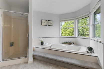 Mudroom Photo of 8129 154b Street, Surrey, BC