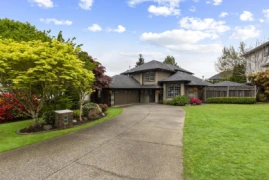 8129 154b Street, Surrey, BC