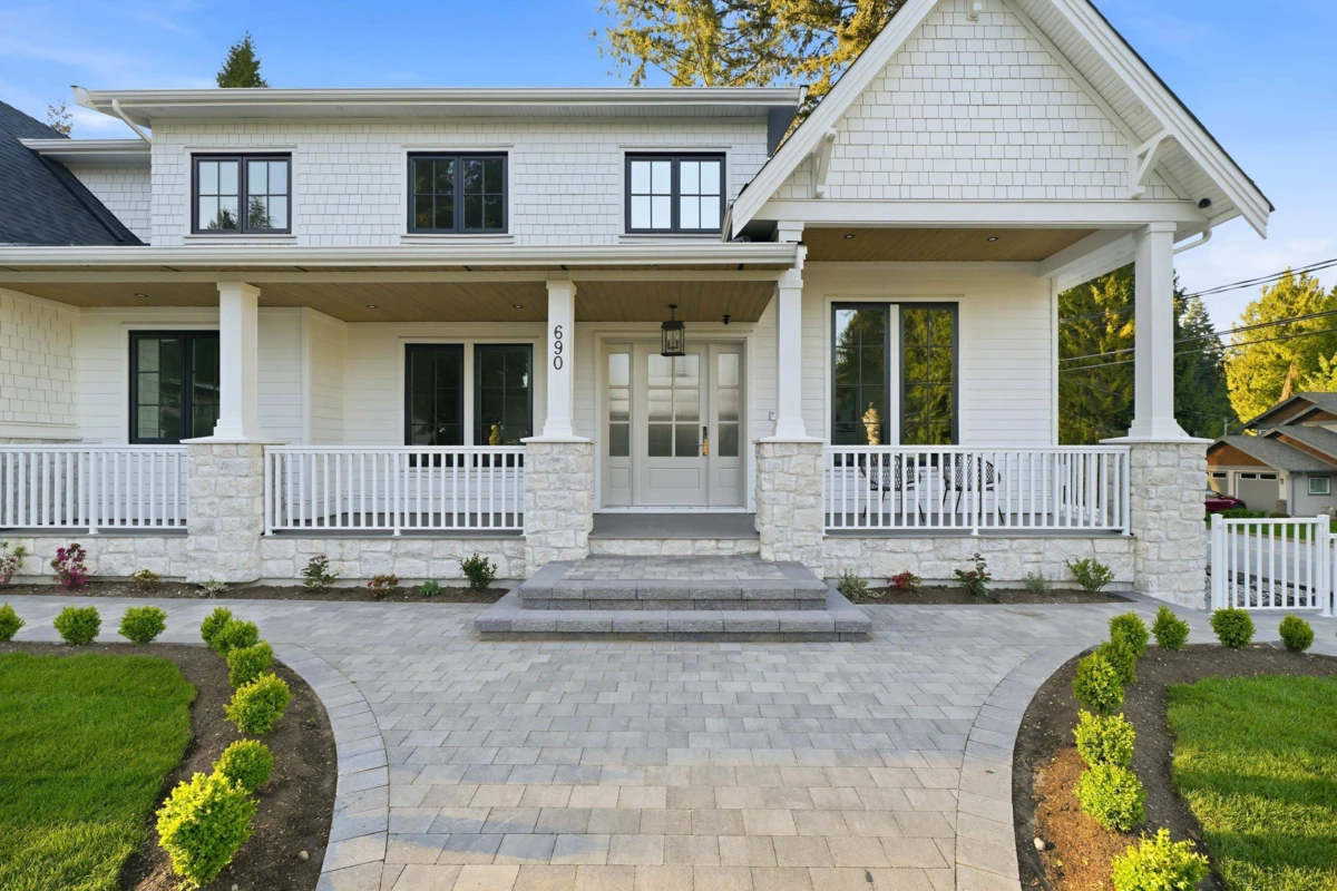 Exterior Rear Photo of 690 E Windsor Road, North Vancouver, BC