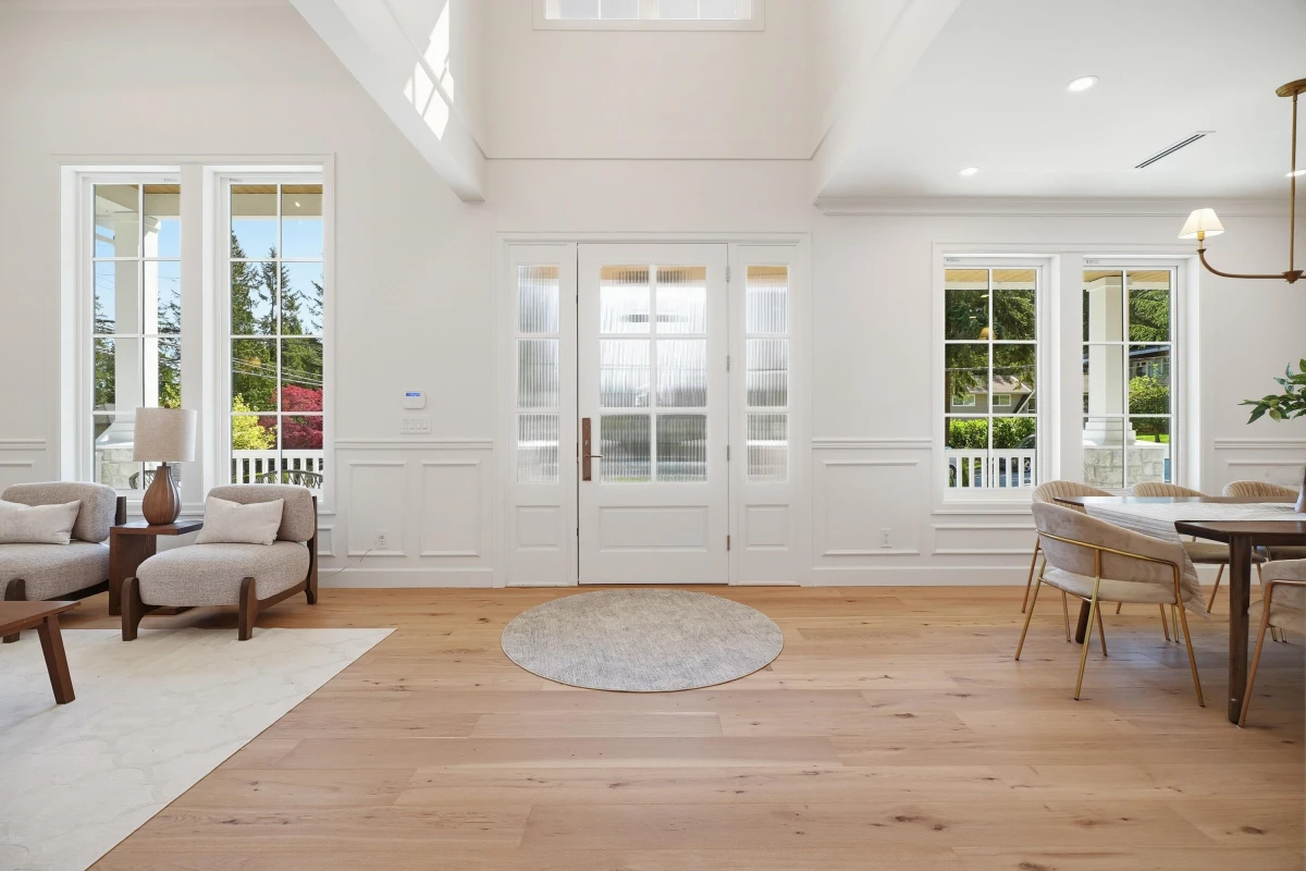 Family Room Photo of 690 E Windsor Road, North Vancouver, BC