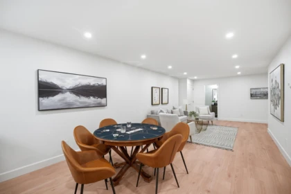 Hot Tub / Spa Photo of 690 E Windsor Road, North Vancouver, BC