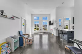 425 15138 34 Avenue, Surrey, BC