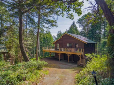Aerial View of 1001 Robson Way, Galiano Island, BC
