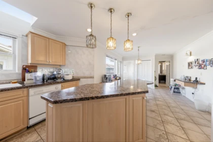 Breakfast Nook Photo of 4993 Venables Street, Burnaby, BC