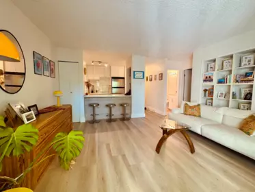 101 1545 E 2nd Avenue, Vancouver, BC, Vancouver — Apartment/Condo for sale