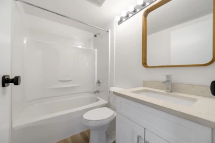 Primary Bathroom Photo of 101 1545 E 2nd Avenue, Vancouver, BC