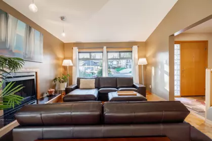 Breakfast Nook Photo of 7926 161 Street, Surrey, BC