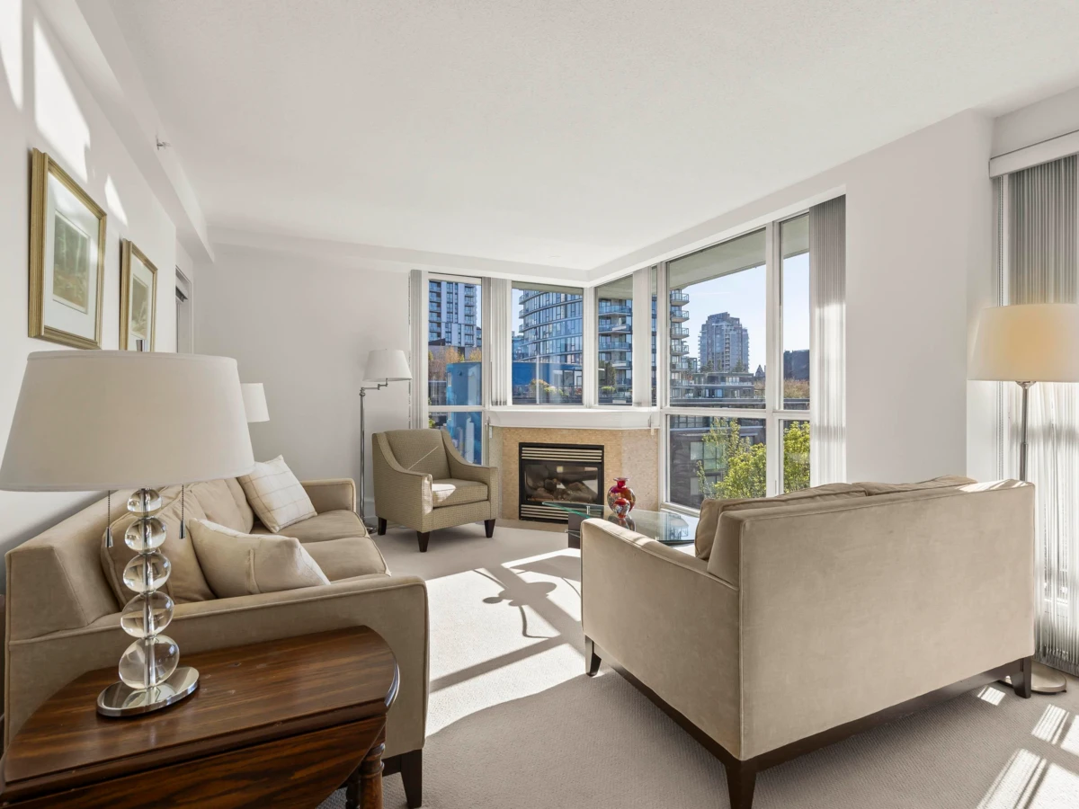 Family Room Photo of 611 1425 W 6th Avenue, Vancouver, BC