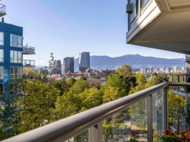 Pantry Photo of 611 1425 W 6th Avenue, Vancouver, BC