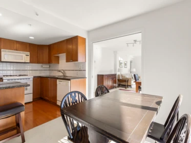 Primary Bedroom Photo of 611 1425 W 6th Avenue, Vancouver, BC