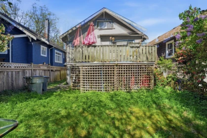 Laundry Room Photo of 3174 W 5th Avenue, Vancouver, BC