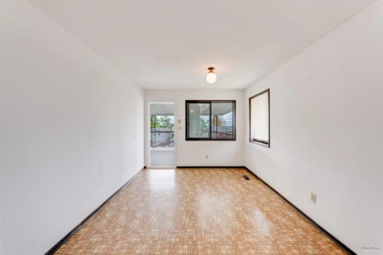 Basement Recreation Room Photo of 586 E 59th Avenue, Vancouver, BC