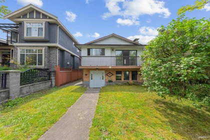 Outdoor Kitchen Photo of 586 E 59th Avenue, Vancouver, BC