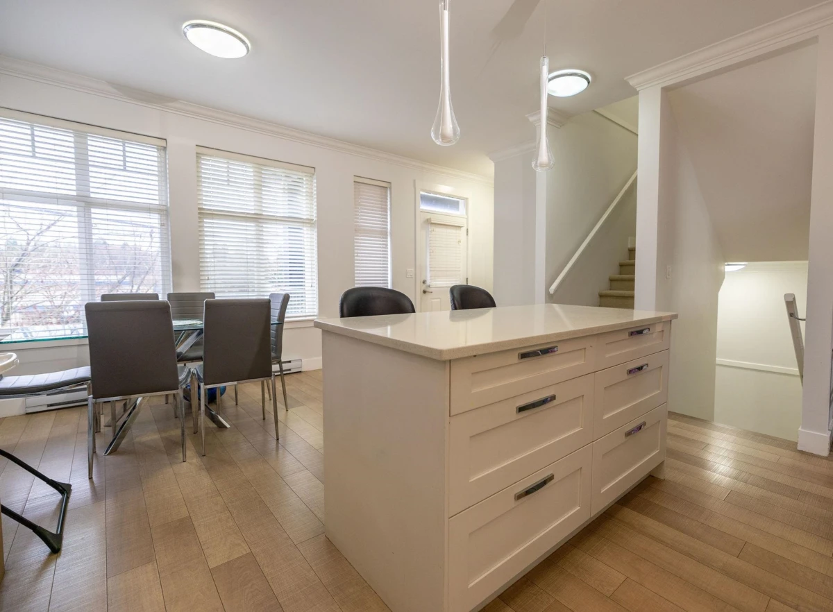 Dining Area Photo of 7 6350 142 Street, Surrey, BC