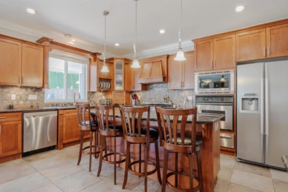 Kitchen Island Photo of 6648 181 Street, Surrey, BC