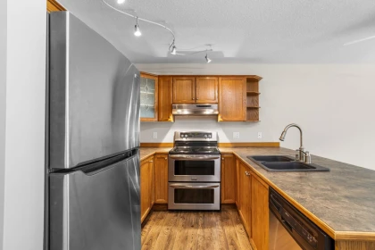 123 378 Esplanade Avenue, Harrison Hot Springs, BC, Harrison Hot Springs — Apartment/Condo for sale