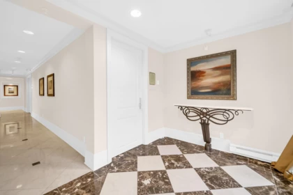Hot Tub / Spa Photo of 403 568 Waters Edge Crescent, West Vancouver, BC