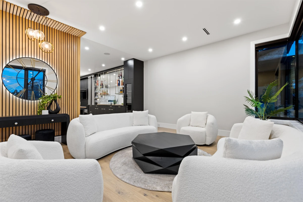 Living Room Photo of 19023 61a Avenue, Surrey, BC