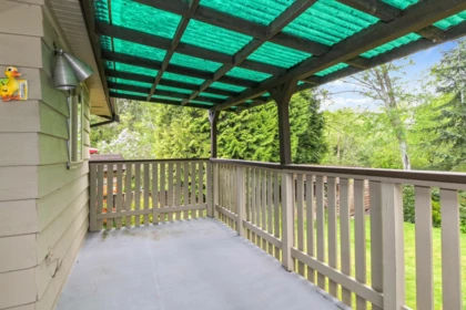 Basement Recreation Room Photo of 7978 141a Street, Surrey, BC