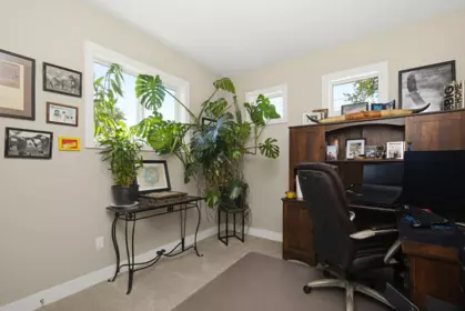 Hallway Photo of 46143 Hope River Road, Chilliwack, BC