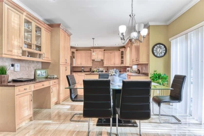 Kitchen Island Photo of 14670 76a Avenue, Surrey, BC