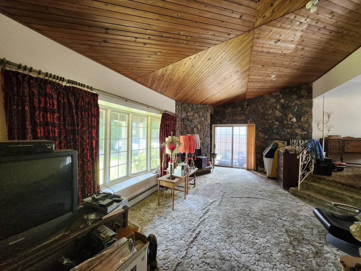 Family Room Photo of 46645 Hope River Road, Chilliwack, BC