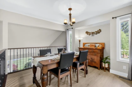 Breakfast Nook Photo of 23376 124a Avenue, Maple Ridge, BC