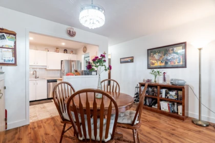 Primary Bedroom Photo of 204 15130 Roper Avenue, White Rock, BC
