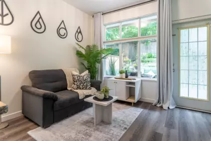 Breakfast Nook Photo of 4 14959 58 Avenue, Surrey, BC