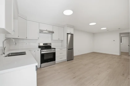 Hot Tub / Spa Photo of 1249 Frederick Road, North Vancouver, BC