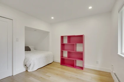 Hot Tub / Spa Photo of 2977 W 6th Avenue, Vancouver, BC