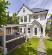 2977 W 6th Avenue, Vancouver, BC