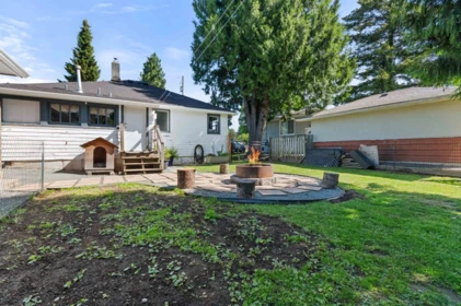 Breakfast Nook Photo of 46054 King Avenue, Chilliwack, BC