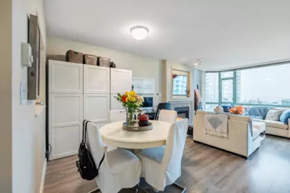 903 140 E 14th Street, North Vancouver, BC, North Vancouver — Apartment/Condo for sale