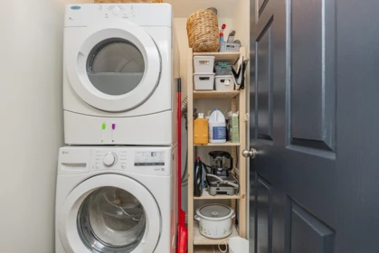 Laundry Room Photo of 102 15140 29a Avenue, Surrey, BC