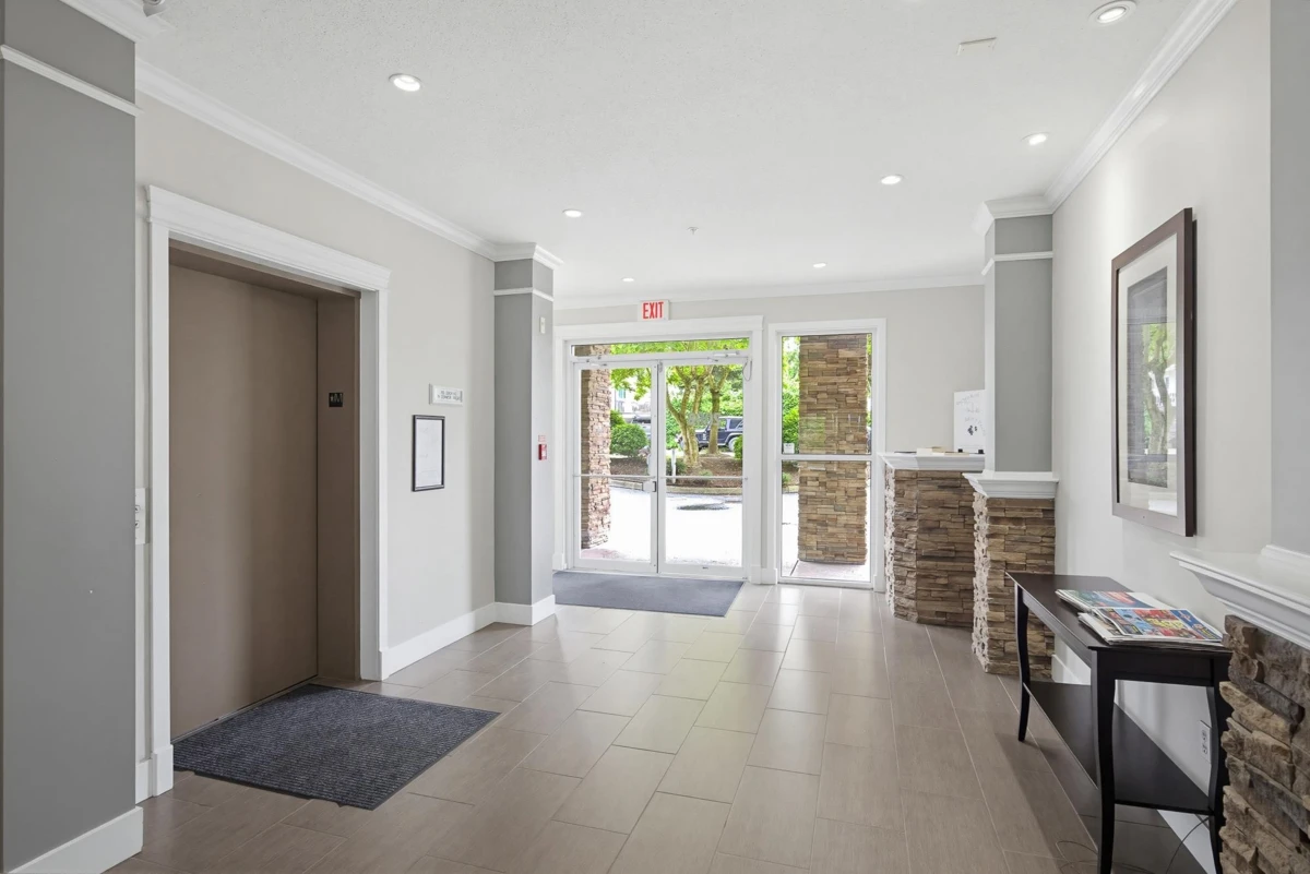 Dining Area Photo of 403 2068 Sandalwood Crescent, Abbotsford, BC