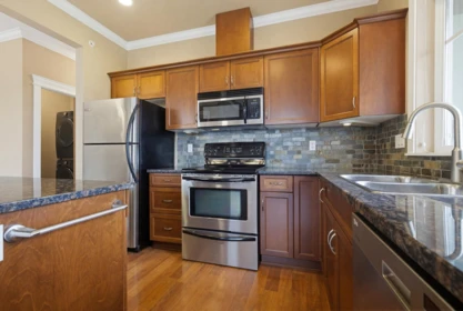 Primary Bedroom Photo of 403 2068 Sandalwood Crescent, Abbotsford, BC