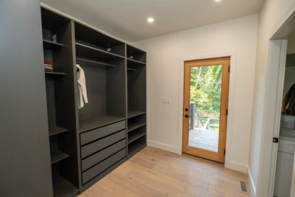 Basement Recreation Room Photo of 1246 Reed Road, Gibsons, BC