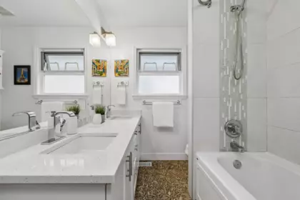 Laundry Room Photo of 316 W 21st Street, North Vancouver, BC