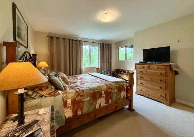 Powder Room Photo of 404 5631 Inlet Avenue, Sechelt, BC