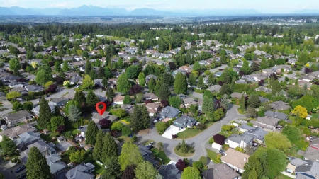 Fitness Center Photo Near 14816 20a Avenue, Surrey, BC