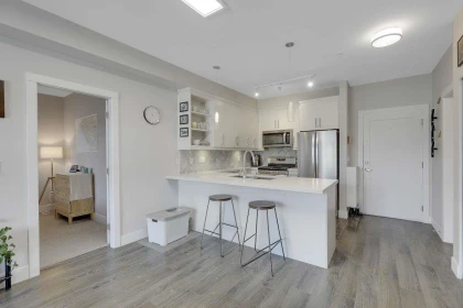 205 14550 Winter Crescent, Surrey, BC, Surrey — Apartment/Condo for sale